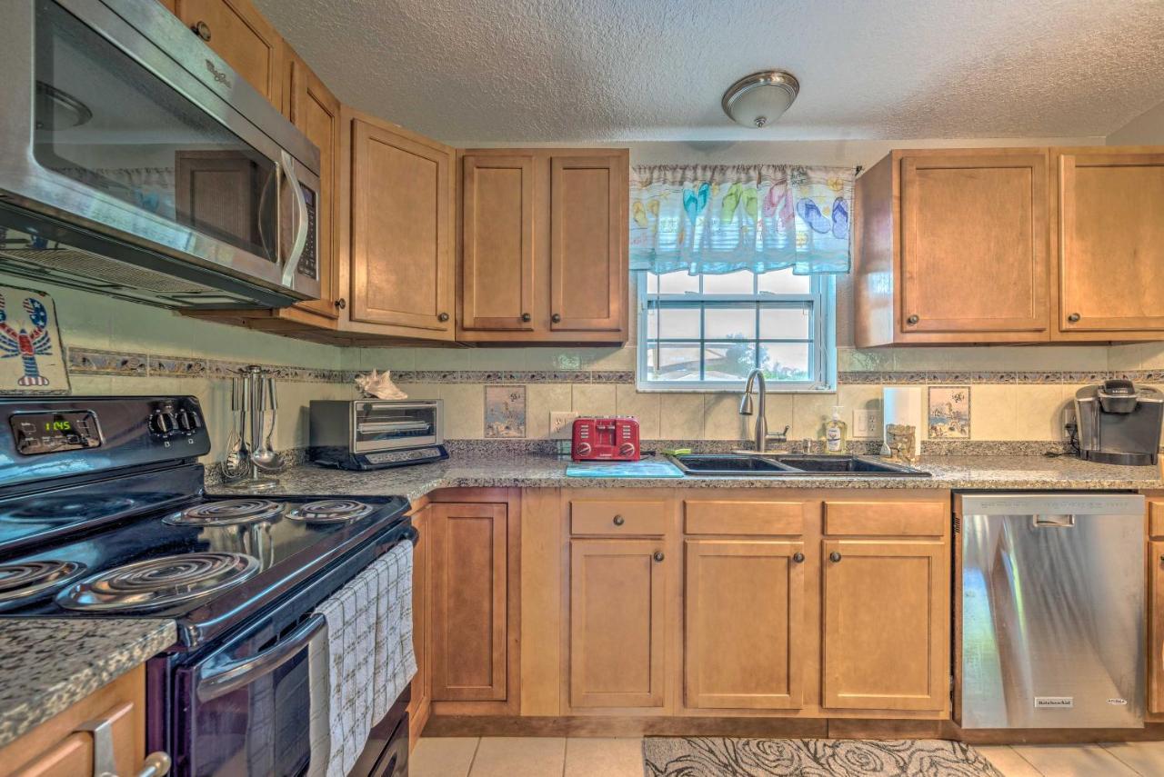 Cozy Canalfront Home Less Than 2 Miles To Hudson Beach! Exterior foto